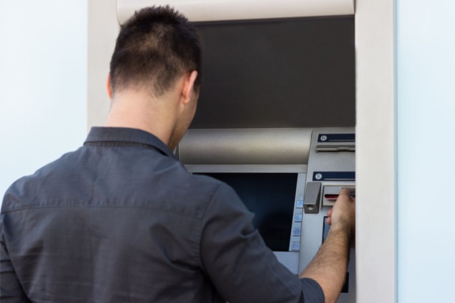 4 Cara Mengambil Uang di DANA dan Biaya Admin Tarik Tunai